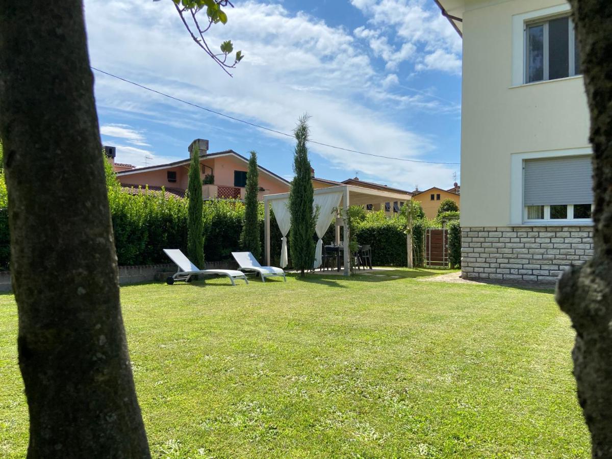 Nave York Apartment Lucca Luaran gambar