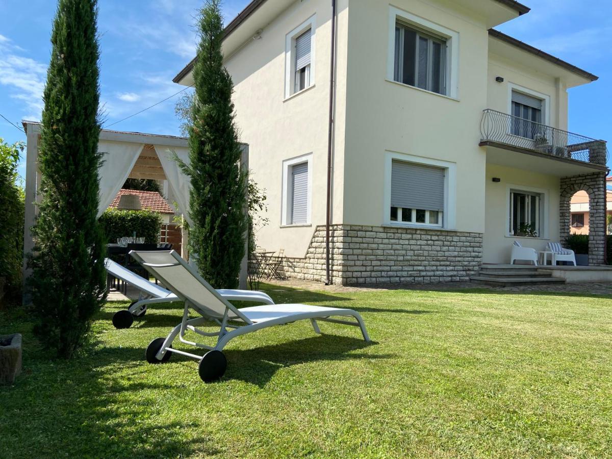 Nave York Apartment Lucca Luaran gambar